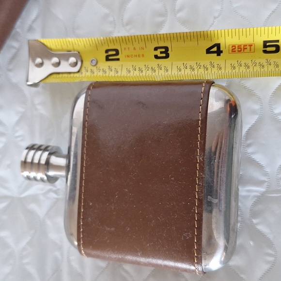 Flask Set - Picture 5 of 6